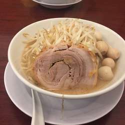 ラーメン小