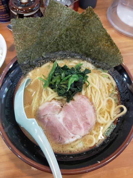 「ラーメン」@横浜家系ラーメン 中野家 下井草店の写真