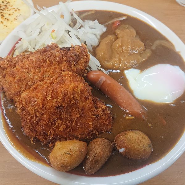 「葫 胡麻カレーB2000円、セットご飯300円」@MENYA 食い味の道有楽の写真