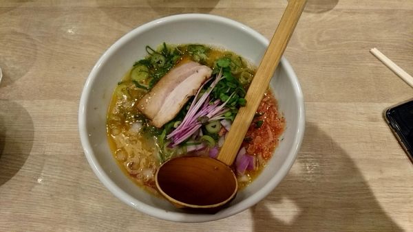 「えびとん_820円」@よってこや 新宿南口店の写真