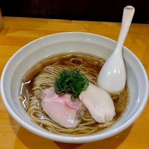 「醤油らーめん」@麺響万蕾の写真