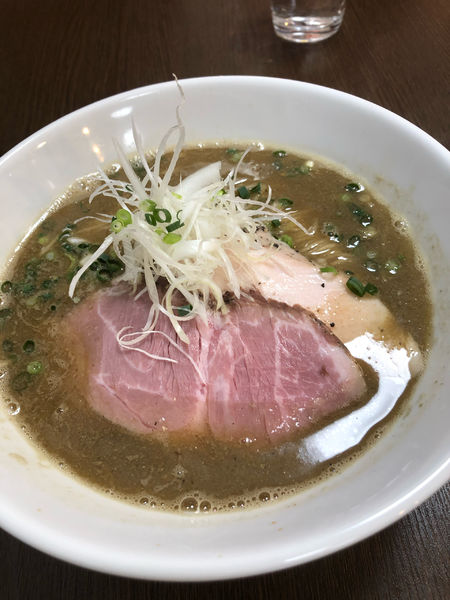 「濃い煮干し中華そば細麺」@麺屋 龍の写真