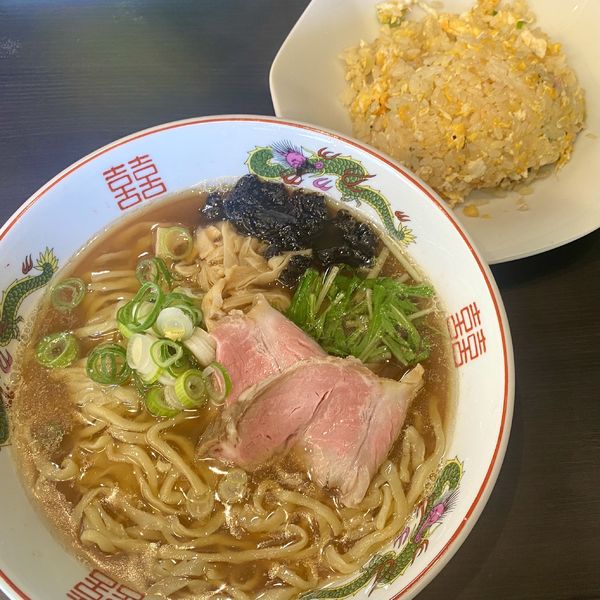 「正油＋半チャーハン」@メンショップ アキラの写真