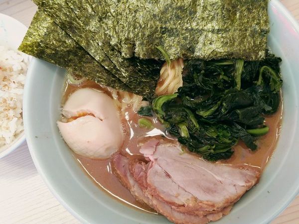 「限定極み（並）」@家系 武の極みの写真