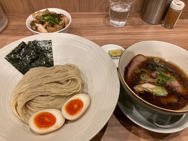 「特製醤油つけ麺」@麺処 ほん田 秋葉原本店の写真
