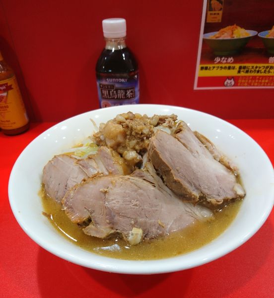 「小ラーメン ブタ増し」@立川マシマシ 太田店の写真