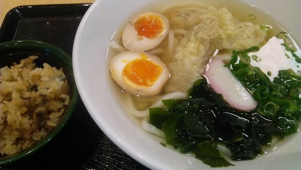 「ランチセット2 700円」@博多うどん よかよか 有楽町店の写真