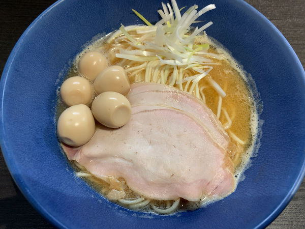 「カニトン950円、うずらの味玉100円」@カニトン 東神奈川店の写真