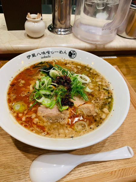 「3種のラー油焦がし味噌ラーメン」@伊蔵八味噌らーめんの写真