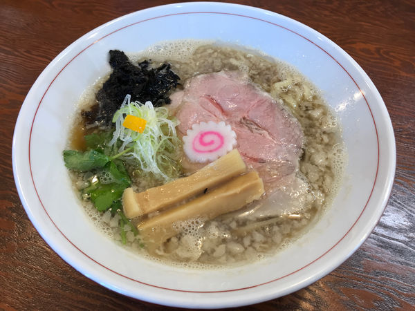 「醤油ラーメン　750円」@拉麺 イチバノナカの写真