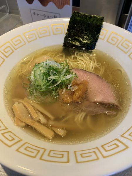 「追い節中華そば 白だし800円 南高梅100円」@麺や くろえもんの写真