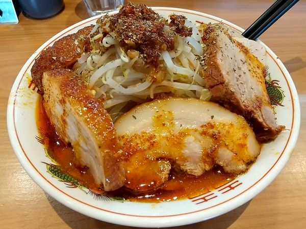 「辛い小らーめん＋チョイ豚増し」@麺処 ほん田 東十条店の写真