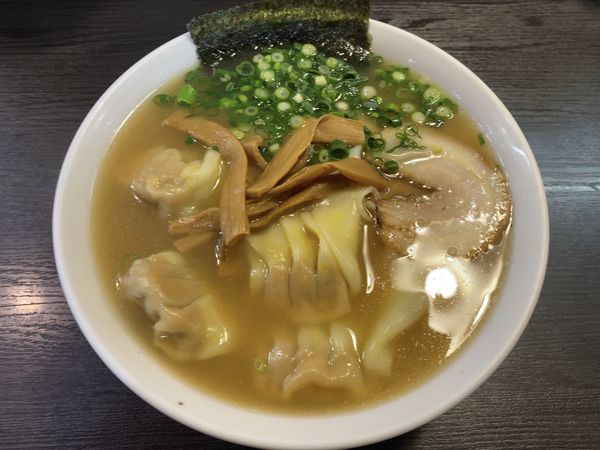 「雲呑麺」@支那そば屋 こうやの写真