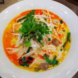 ココナッツチキンラーメン