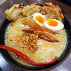 北海道味噌、炙りチャーシューラーメン