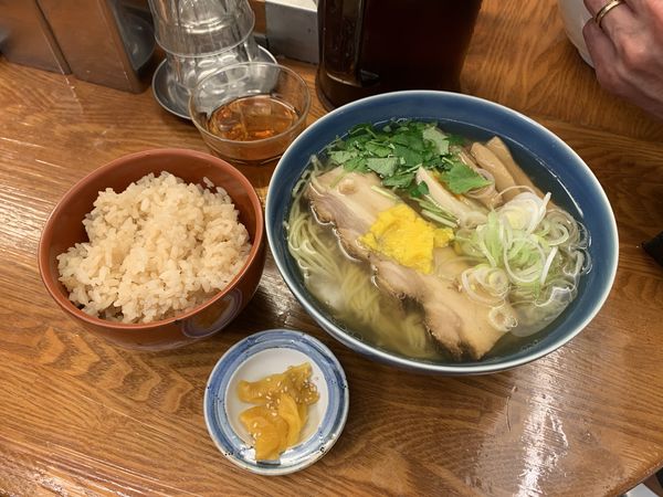 「和風柚子柳麺＋茶飯（沢庵付）」@麺屋ひょっとこの写真