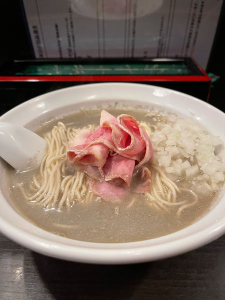 「煮干しそば」@灰汁中華 丿貫 福富町本店の写真