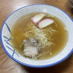 魚半食堂の画像