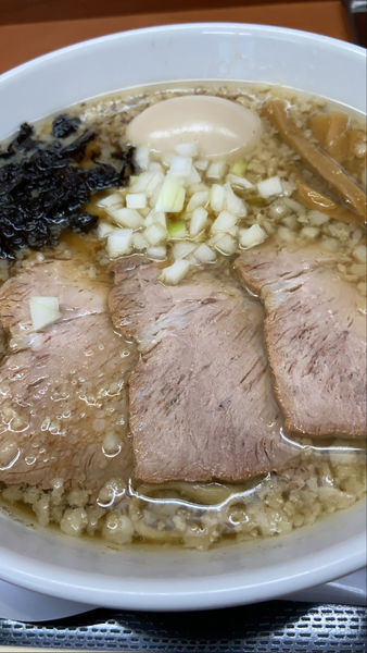 「背脂煮干しラーメン」@肉煮干中華そば 鈴木ラーメン店の写真