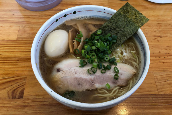 「和風豚骨味玉らーめん870円+大盛100円」@麺屋 くおんの写真