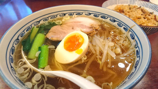 「【昼】中華風おこわと1/2ふーみんそば」@ふーみんの写真