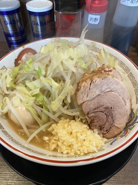 「小ラーメン＆煮玉子」@豚山 鶴見店の写真