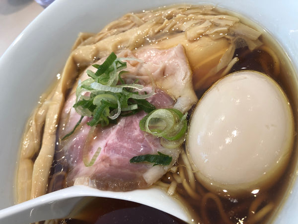 「特製醤油らぁ麺」@らぁ麺 六花の写真