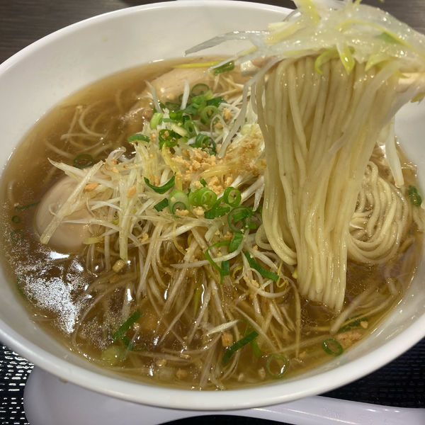 「塩らぁ麺」@らぁ麺MORIZUMIの写真