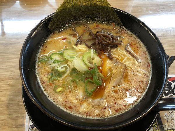 「赤とんこつらーめん　３辛　￥７９０」@二代目 麺の坊 晴レル屋の写真