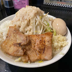 塩ラーメン小 味玉 豚増し１枚