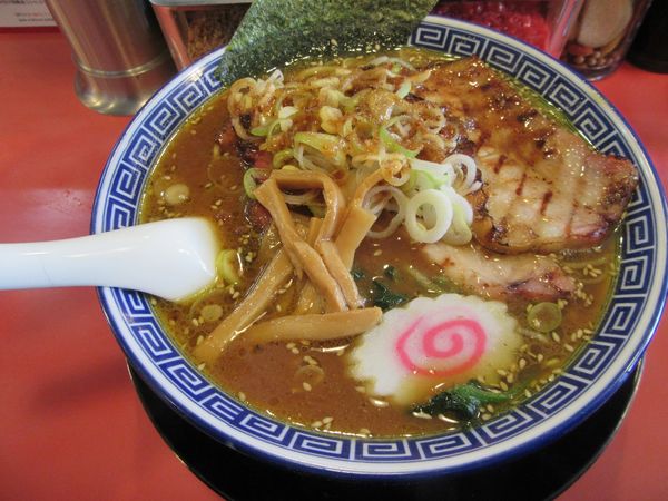 「ミックス・チャーシューメン（１２３０円）＋みそ味１００円」@らーめんいっとく 竜ヶ崎店の写真