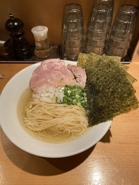 「旨味だし淡麗中華そば（塩・海苔のせ）」@麺屋 まほろ芭の写真