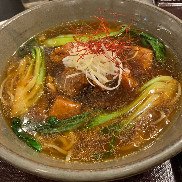 「角煮ラーメン」@五味八珍 メイワン店の写真