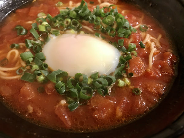 「ガツンとトマト850円」@麺や秀の写真