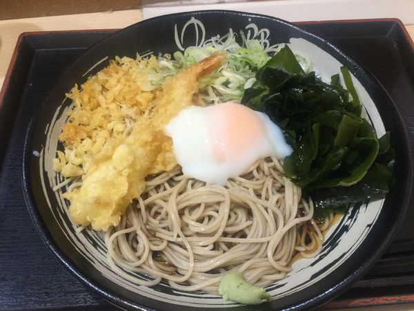 「朝そば玉子・温玉・わかめ変更+海老天(¥360)」@ゆで太郎 竹橋店の写真