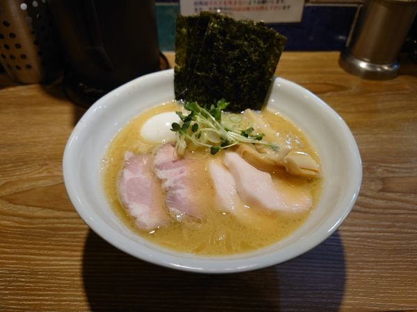 「特製濃厚醤油　1100円」@中華そば やま福の写真