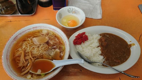 「ラーメン、カレー、生卵」@りんりんの写真