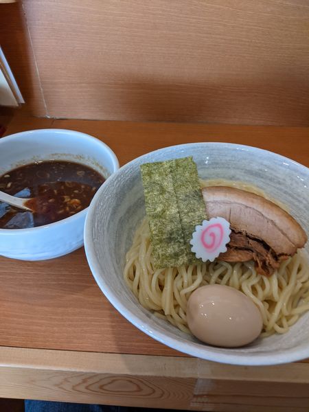 「つけそば（醤油・冷盛）＋味たま」@中華そば 独歩の写真