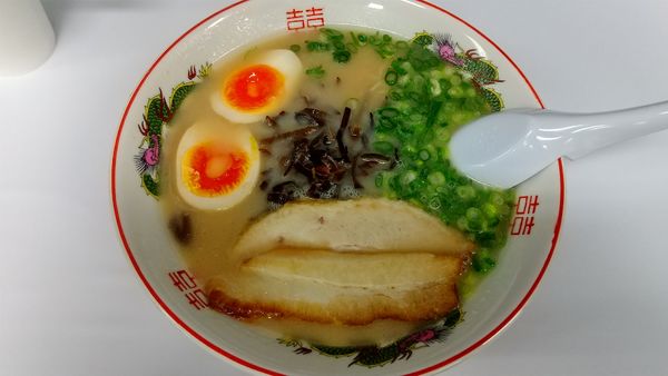 「京王限定ぎょらん亭ラーメン880円@京王百貨店新宿催事」@ぎょらん亭 本店の写真