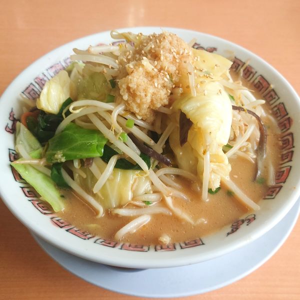 「野菜たっぷり熟成味噌ラーメン　1023」@ラーメン屋 壱番亭 関宿店の写真