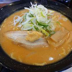 赤味噌らーめん＋辛い餃子