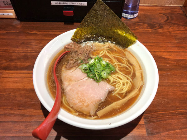 「牛骨しょうゆらーめん」@麺場らせん -RASEN-の写真