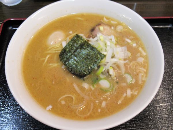 「味噌（680円）＋ミニチャーハン（350円）」@一圓 三鷹北口店の写真