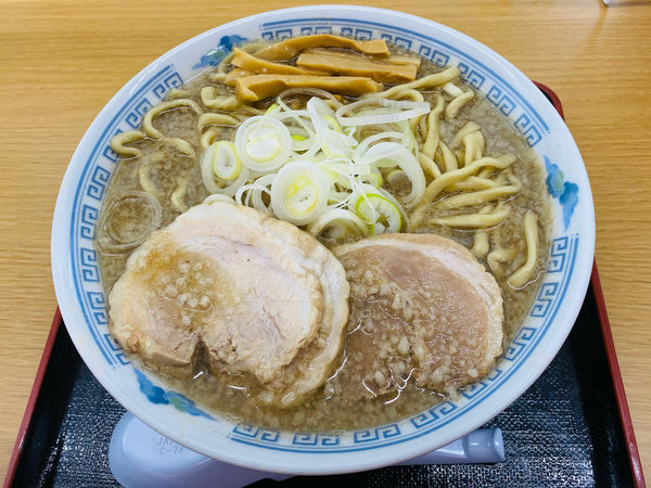 「極煮干し中華 中 太麺・こってり」@中華そば 雲ノ糸 あかねヶ丘店の写真