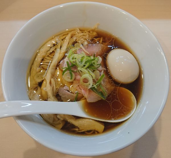 「特製醤油らぁ麺」@らぁ麺 六花の写真