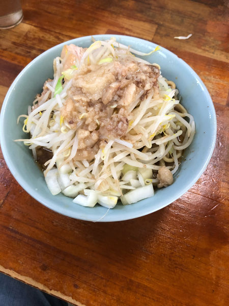 「たまラーメン　ヤサイ　アブラ」@蓮爾 新町一丁目店の写真