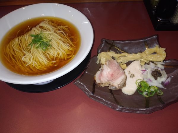 「黒トリュフ薫る中華蕎麦」@麺童 豊香の写真