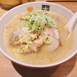 味噌チャーシュー麺