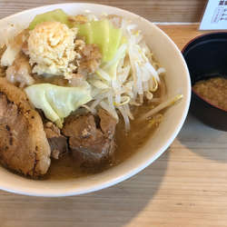 ラーメン大・野菜・ニンニク・アブラ　900