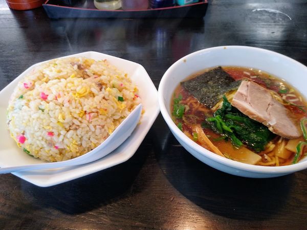 「Aセット 1000円 2個餃子 230円」@南京亭 日高店の写真